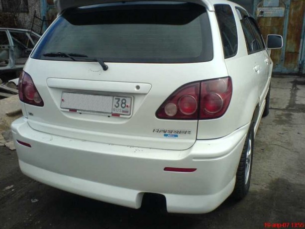 Бампер задний "Traum" Toyota Harrier (Кузов 10) купить недорого с доставкой в Екатеринбург